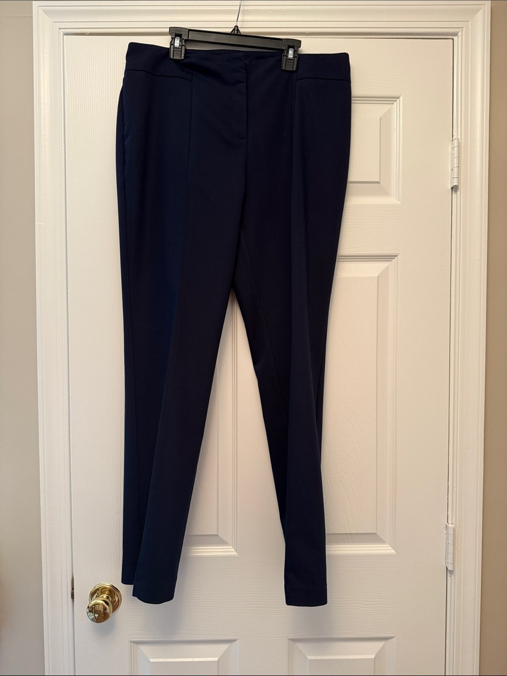 Chico's “So Slimming”Navy Pants